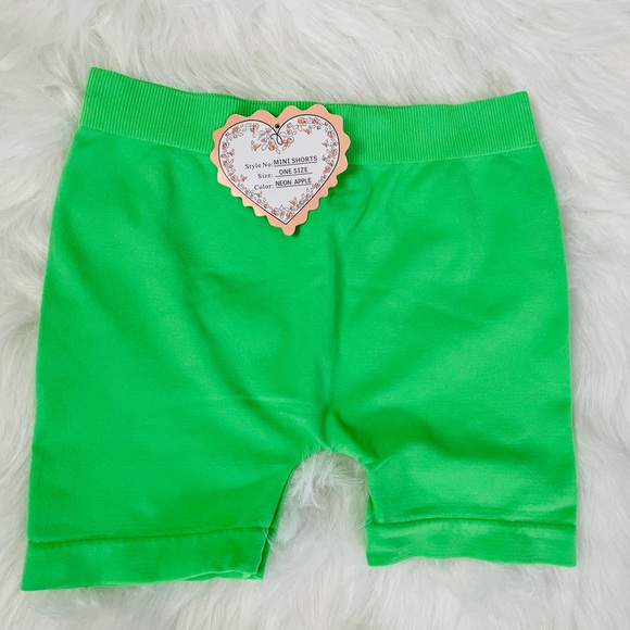 Neon Apple Seamless Basic Mini Bike Shorts - Picture 2 of 2